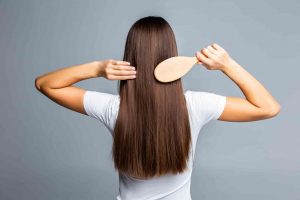 Tips Mengatasi Rambut Kering Cukup Dilakukan Sendiri