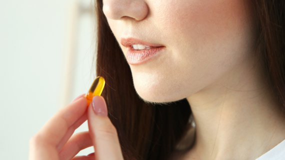 Vitamin untuk Mempercepat Pertumbuhan Rambut: Apakah Efektif?