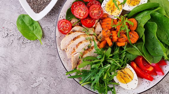 Nutrisi Sehat Cegah Rambut Rontok Berlebihan