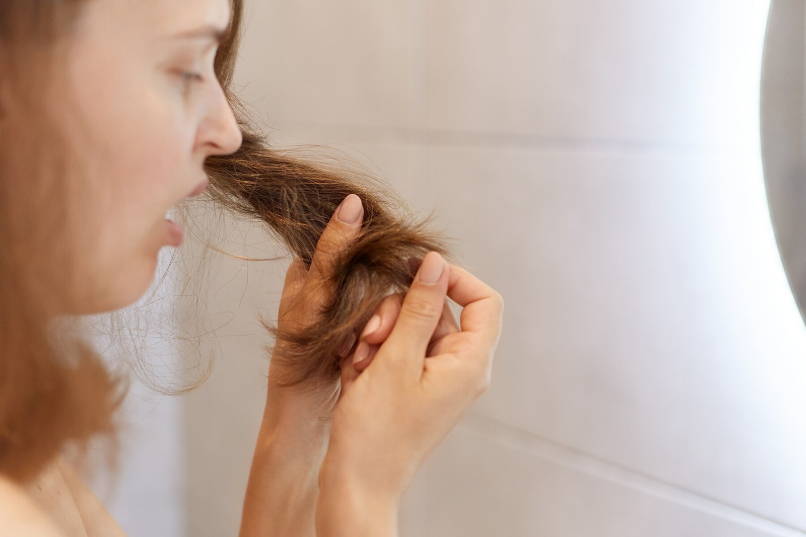 rambut patah dan bercabang