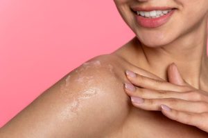 Capek Dibilang Kusam? Ini Cara Biar Kulit Tubuh Kamu Cerah Lagi!