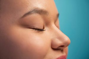 Cara Aman Membentuk Hidung Lebih Mancung dan Proporsional