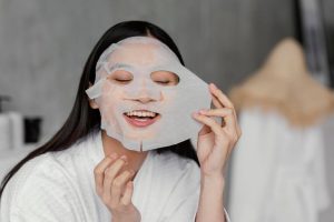 Perawatan Wajah adalah Bentuk Self-Love: Mulai Rawat Diri Anda dari Sekarang
