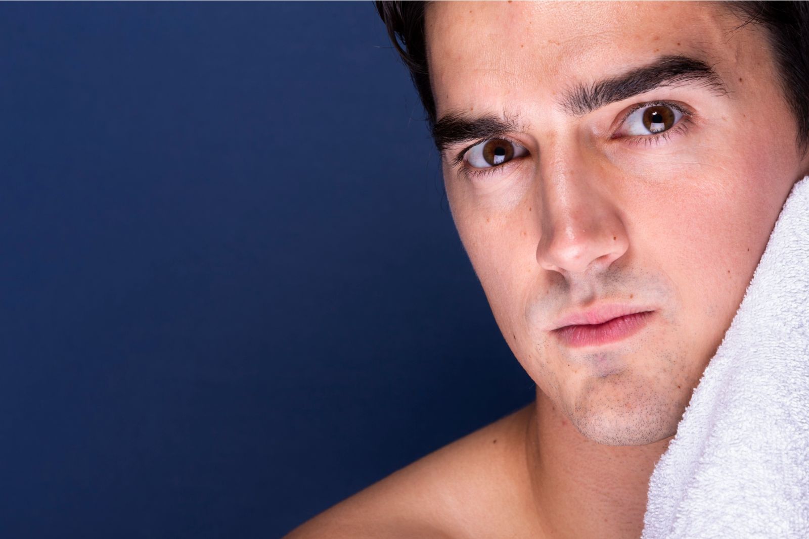 Flat Thick Eyebrows
