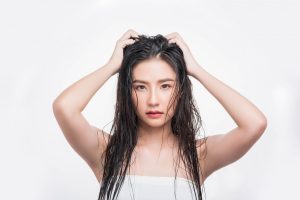 kulit kepala berminyak